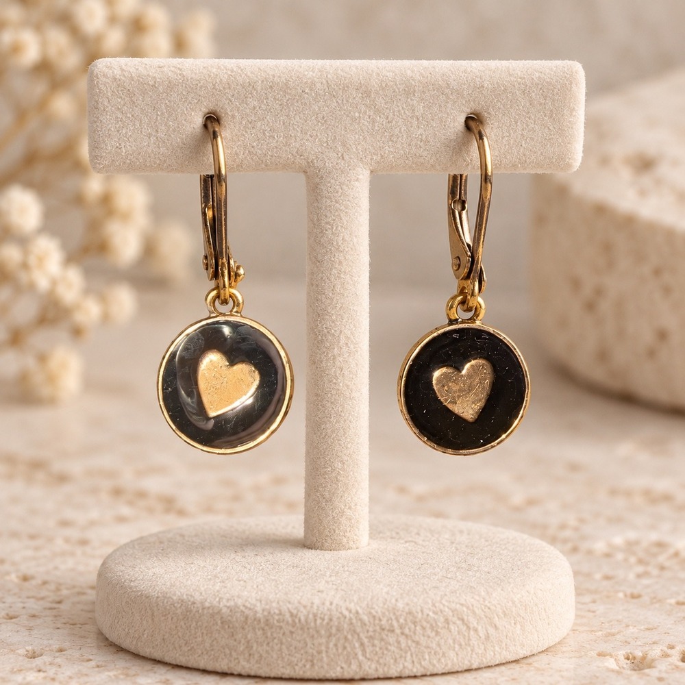 Vintage Gold Tone Black Heart Drop Earrings Lever Back Dangle Romantic Jewelry